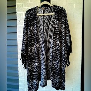 Free people kimono fringe sleeve M/L coverup